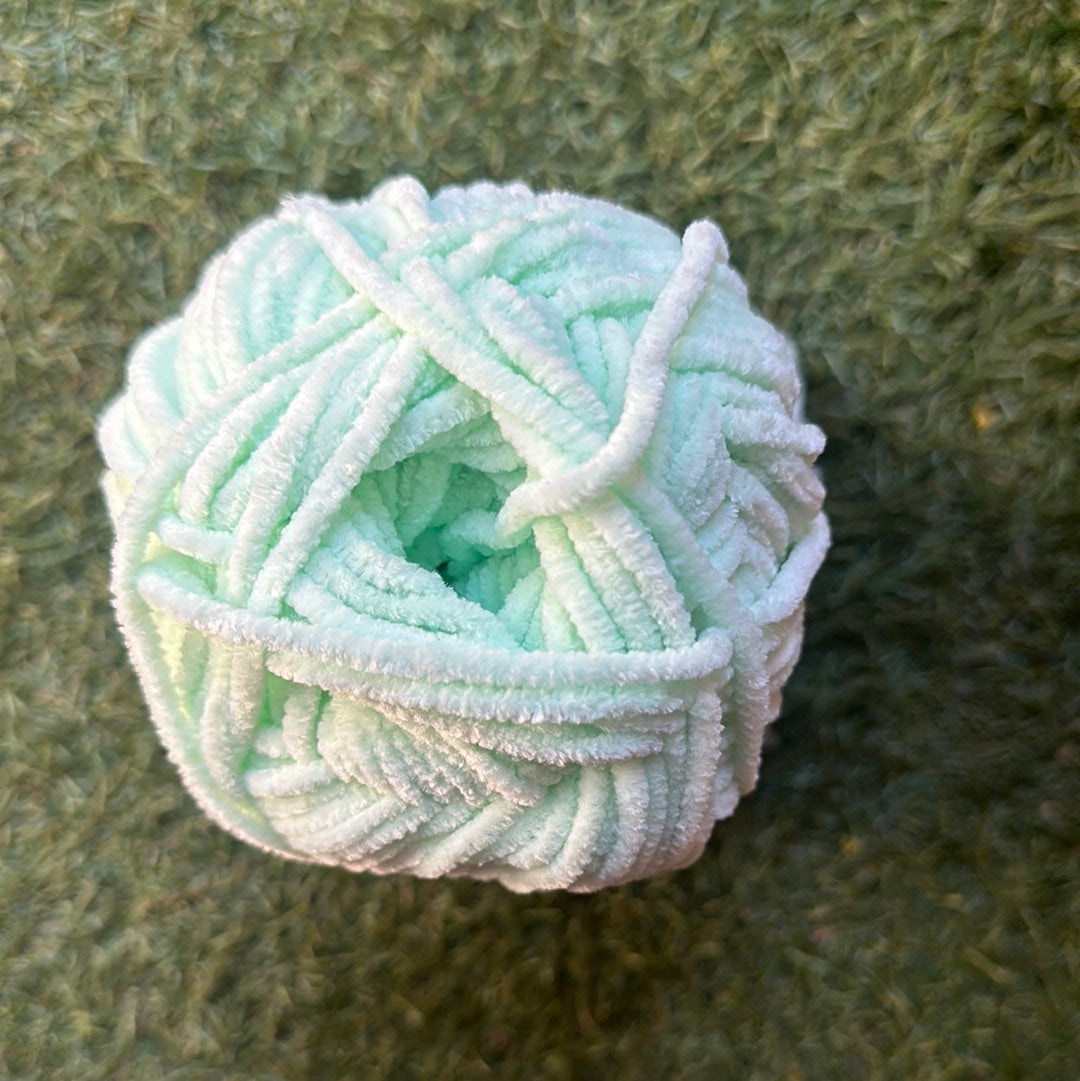 Flutterby Chunky - Apple B11