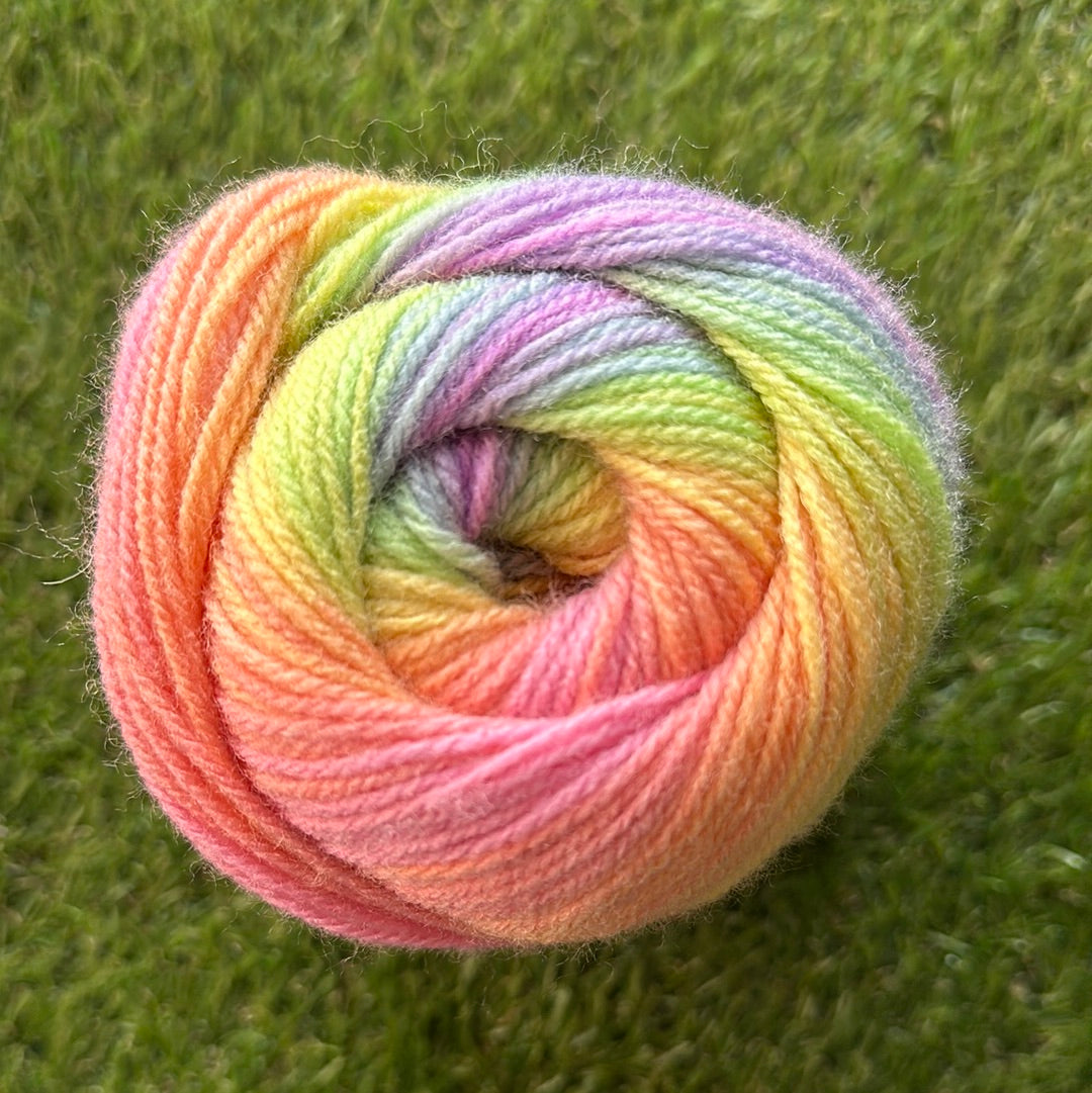 James C.Brett Aurora DK 100g - Colour AU11