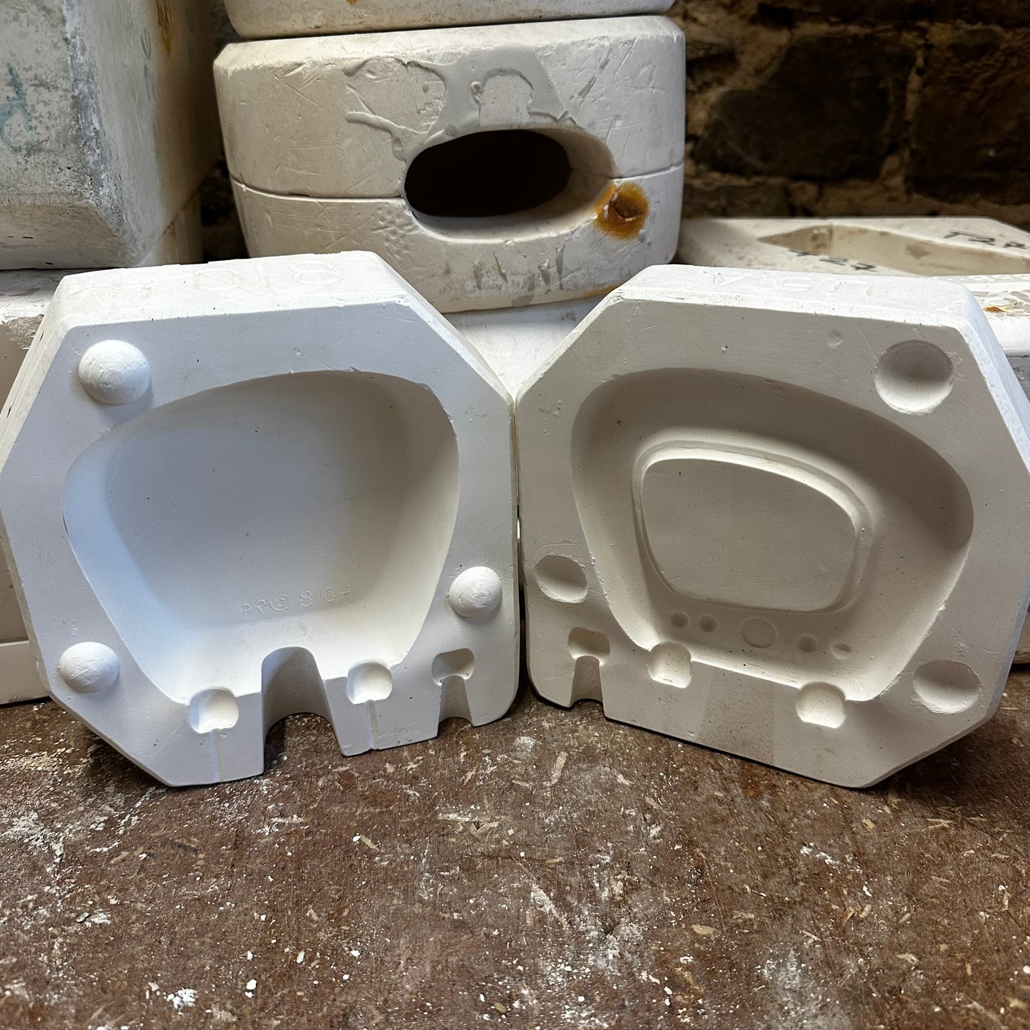 Retro Tv Slip Cast Pottery Mould