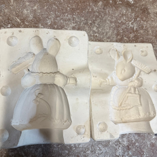 Mother Mouse Slip Cast Pottery Mould INCLUDES POSTAGE