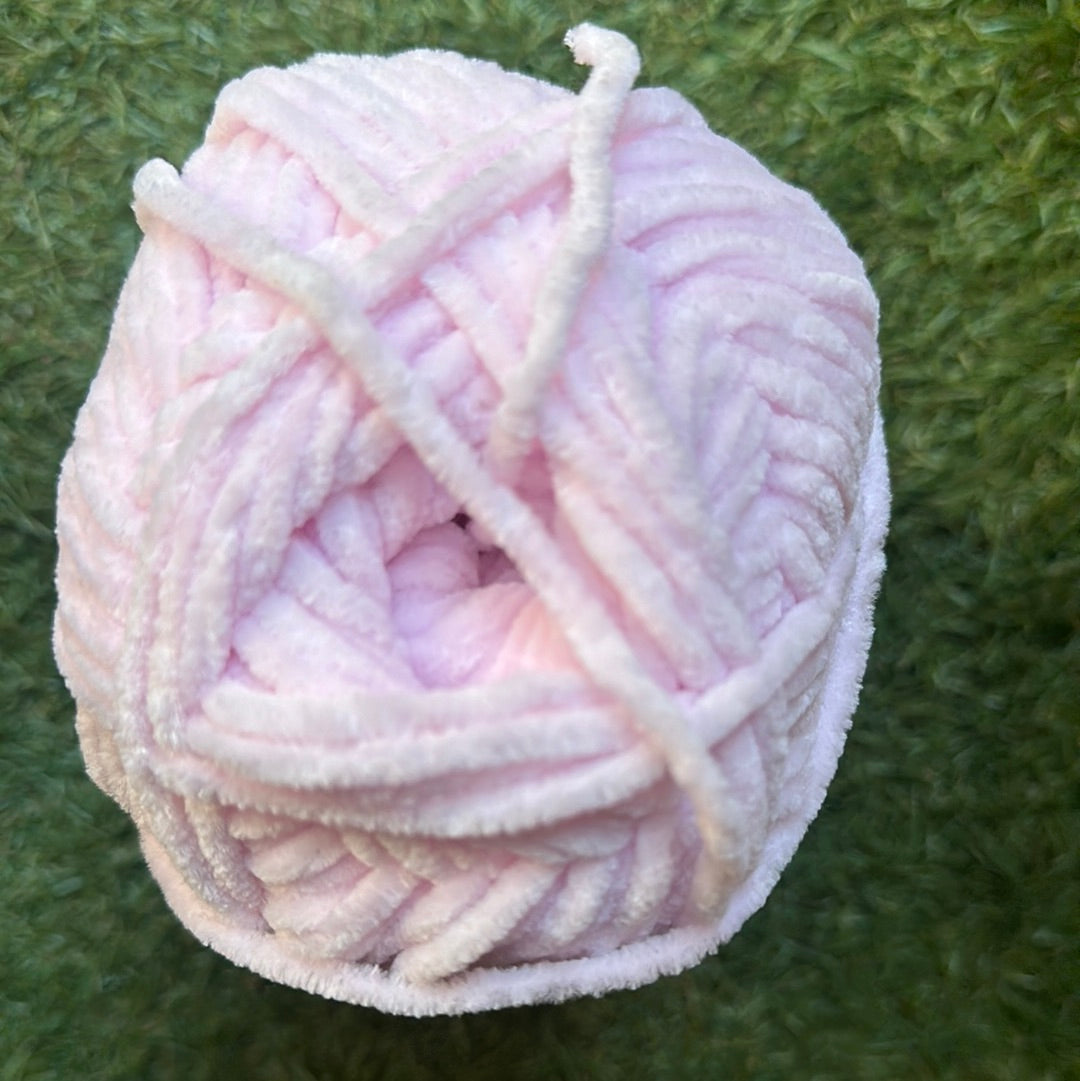 Flutterby Chunky Baby Pink B02